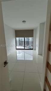 Alquiler de apartamento en 5252 Paseo Doral 1203