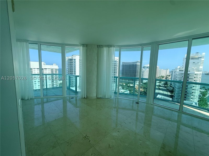 Apartment for rent at 6000 Indian Creek 17A