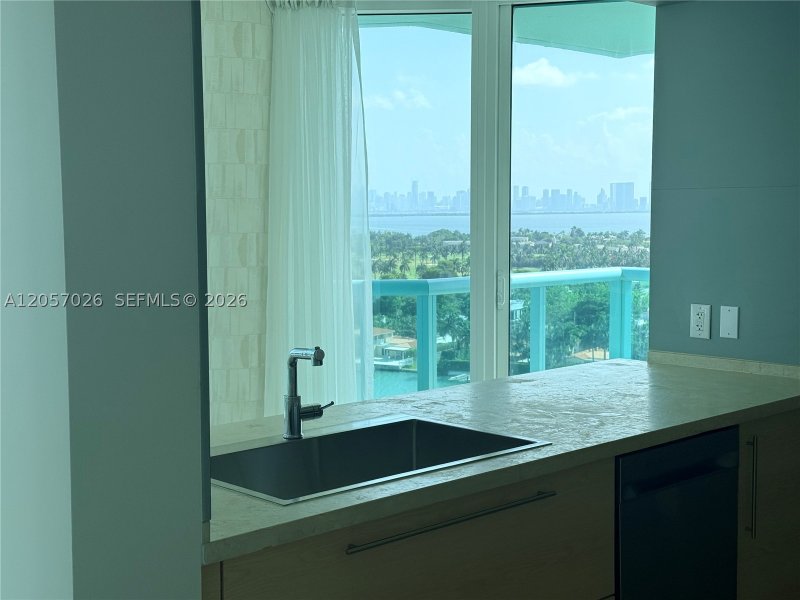 Apartment for rent at 6000 Indian Creek 17A