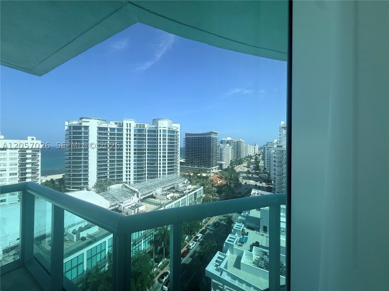 Apartment for rent at 6000 Indian Creek 17A