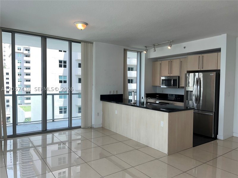 Apartment for rent at Axis on Brickell North Tower 1025-N