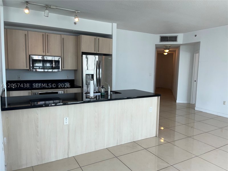 Apartment for rent at Axis on Brickell North Tower 1025-N