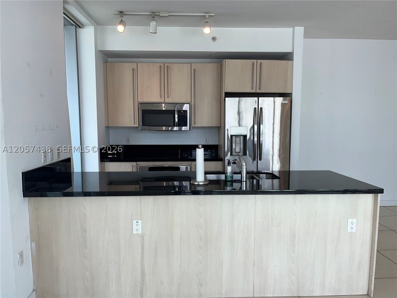 Apartment for rent at Axis on Brickell North Tower 1025-N