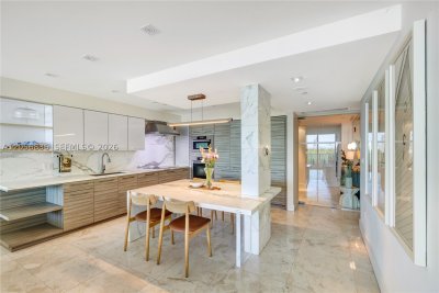 Comprar apartamento no IL Villaggio 703