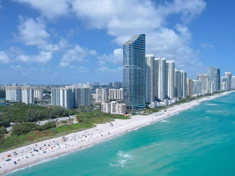 Apartment for rent at Arlen House 1503