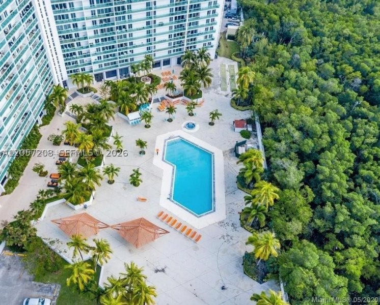 Apartment for rent at Arlen House 1503