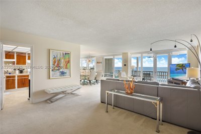 Comprar apartamento en Point of Americas 808