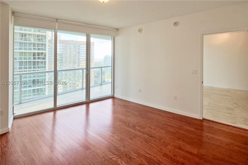 Apartment for rent at Icon Brickell Tower I 3411