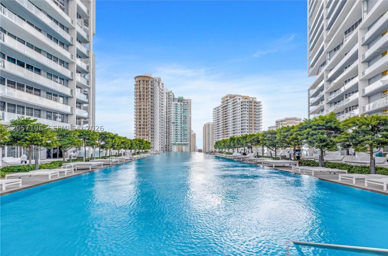 Apartment for rent at Icon Brickell Tower I 3411