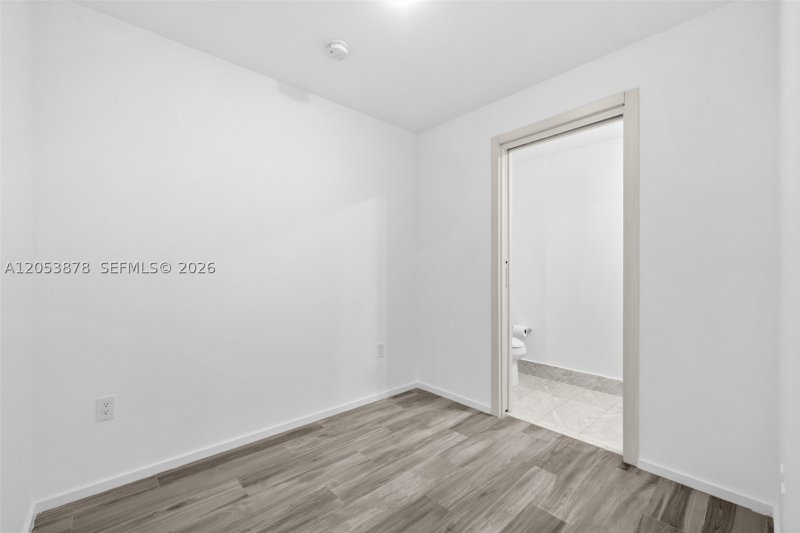 Comprar apartamento en SLS Lux Brickell 2002