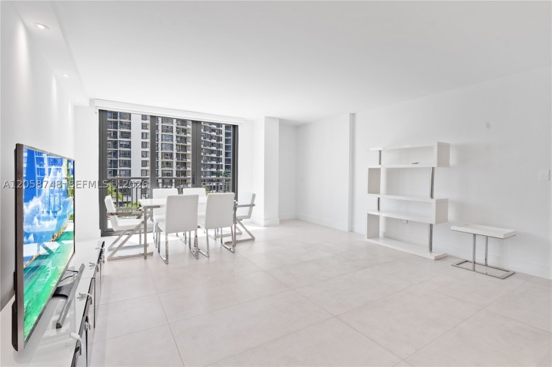 Condo for sale at Brickell Key Two 719