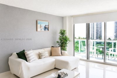 Aluguel de apartamento no Ocean Reserve 915