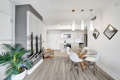 Comprar apartamento no Beachwalk R906