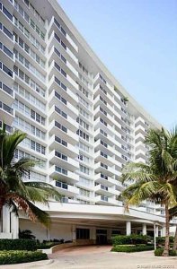 Comprar apartamento en Decoplage 707