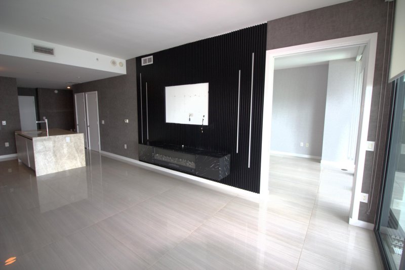 Condo for sale at Gran Paraiso 906
