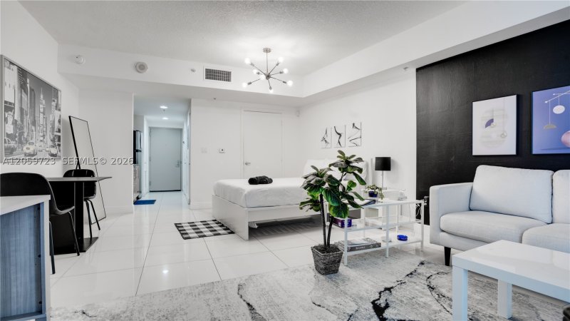 Apartment for rent at Opera Tower 2507