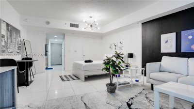 Alquiler de apartamento en Opera Tower 2507