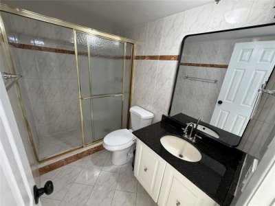 Comprar apartamento en Plaza Towers North 808