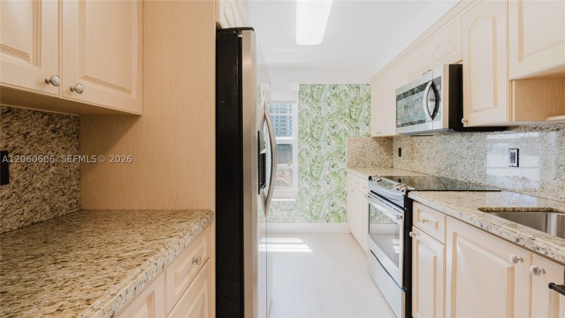 Condo for sale at Bayshore Terrace 603