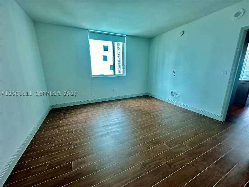 Comprar apartamento en 500 Brickell East Tower 2407