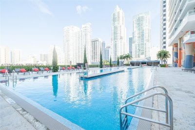 Comprar apartamento no 50 Biscayne 508