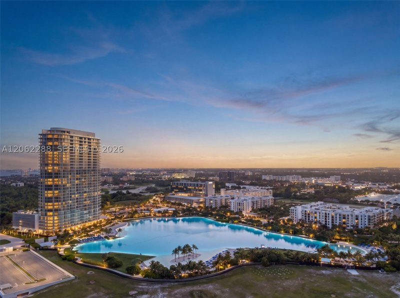 Condo for sale at One Park Tower by Turnberry 2011