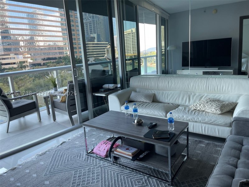Apartment for rent at Icon Brickell Tower II 703