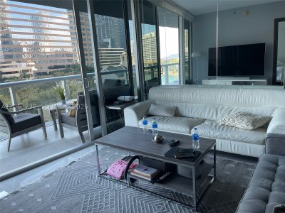 Aluguel de apartamento no Icon Brickell Tower II 703