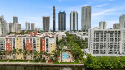 Porto Bellagio Apt #2320
