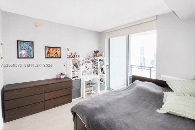 Comprar apartamento no The Ivy 3212