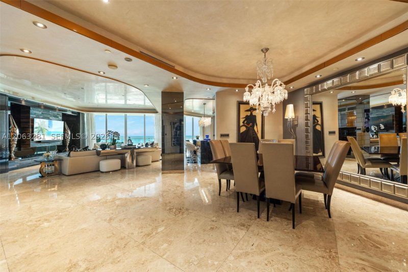 Condo for sale at Turnberry Ocean Colony 603