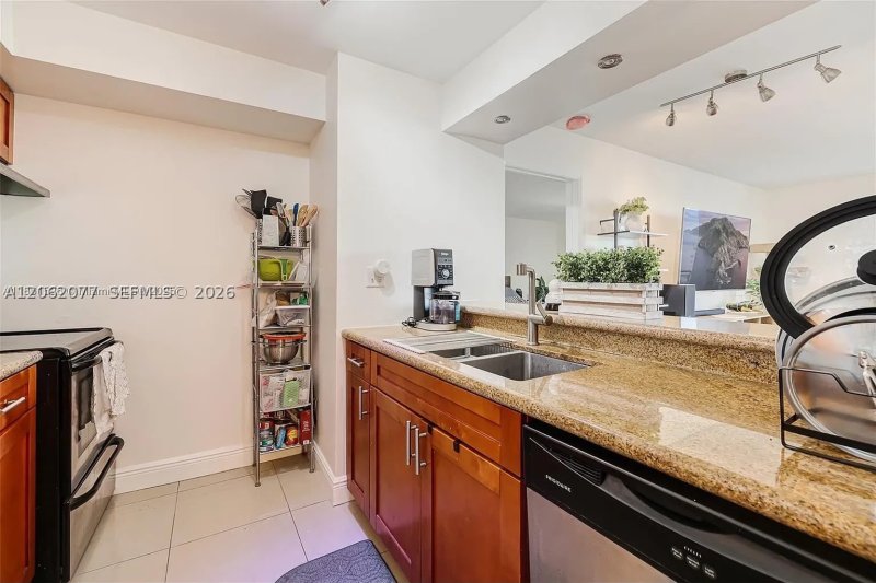 Comprar apartamento no Madison Miami W-906