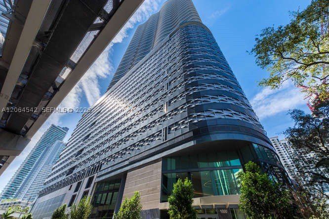 Apartment for rent at Brickell Flatiron 4104