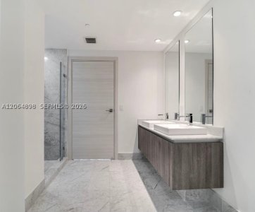 Comprar apartamento en SLS Lux Brickell 1807