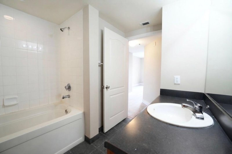 Apartment for rent at Waverly Las Olas 815