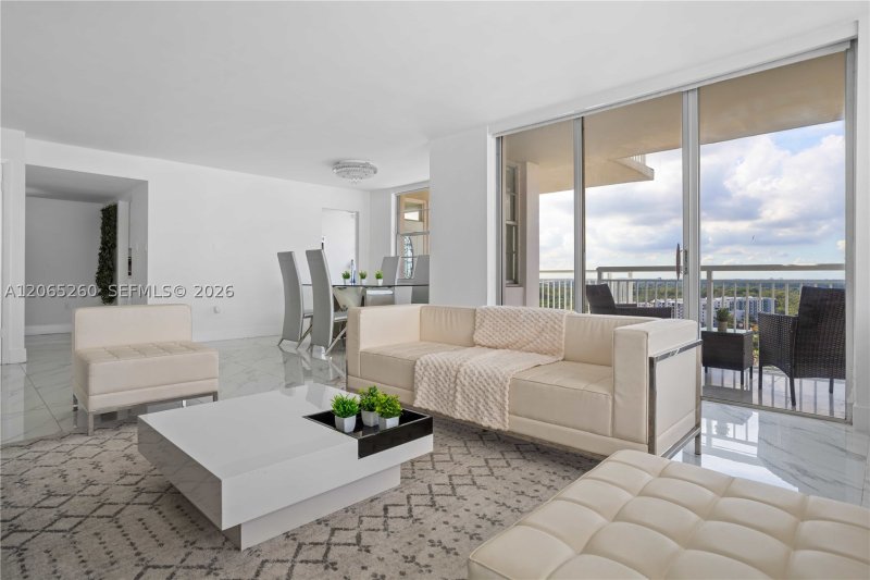Condo for sale at Del Prado North Tower 1904-1