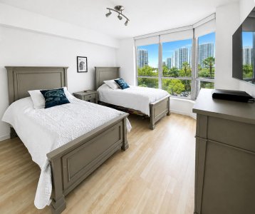 Comprar apartamento no Mystic Pointe 300 608