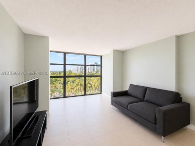 200 Leslie Apt #727