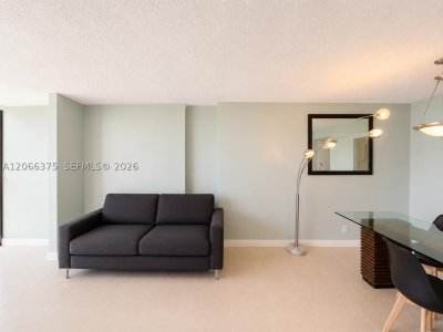 Comprar apartamento no 200 Leslie 727