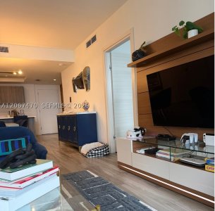 Comprar apartamento en SLS Lux Brickell 2410
