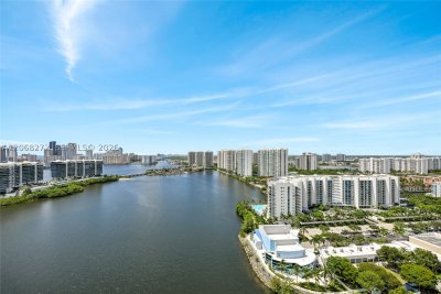 Comprar apartamento en Hidden Bay 2813