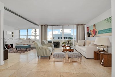 Comprar apartamento no Costa Brava 906