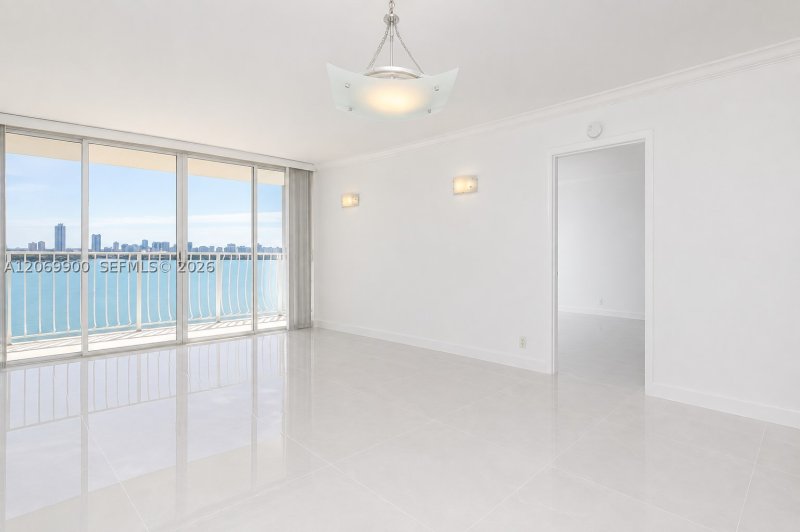 Apartment for rent at Grandview Palace 1509