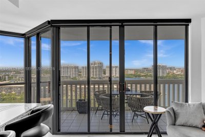 Comprar apartamento en 1000 Williams Island 1710