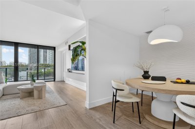 Comprar apartamento no Hyde Midtown L305