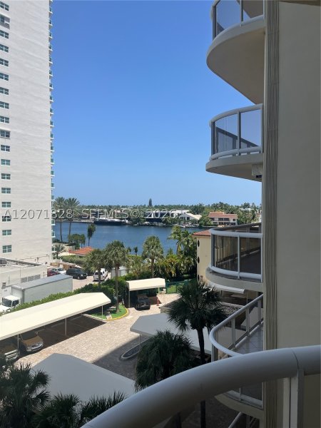 Comprar apartamento en Terraces Of Turnberry 503