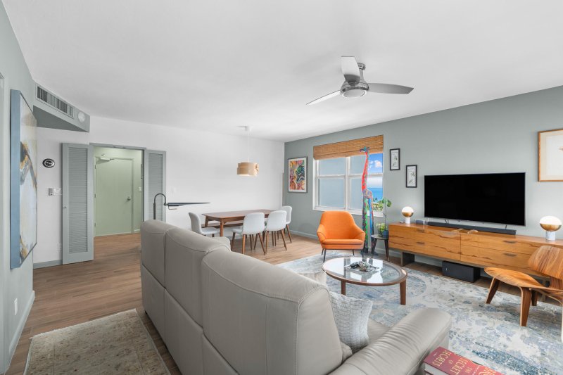Condo for sale at Coral Ridge Towers South 1616