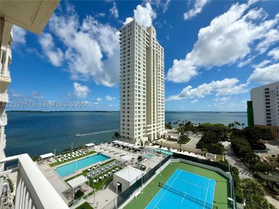Isola Brickell Key Apt #1104