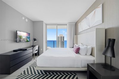 Comprar apartamento no Hyde Beach House T3905