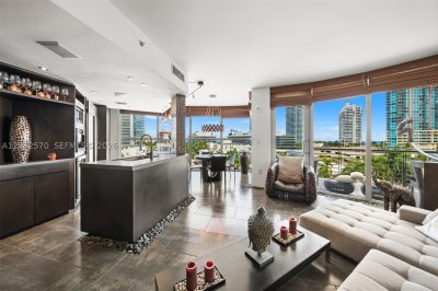Cosmopolitan Apt #1709